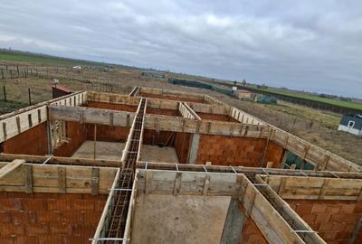 Vanzare casa noua in constructie cu autorizatie Stupini Brasov - 13