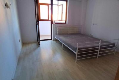 Apartament cu 2 camere, mobilat în Valea Adâncă