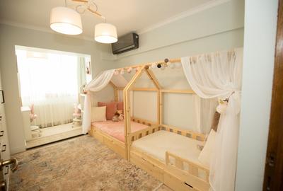 Apartament de designer, 3 camere, zona UTA Arad, comision 0 - 19