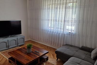 De Inchiriat Apartament 3 camere in Vila zona Sfantu Ilie