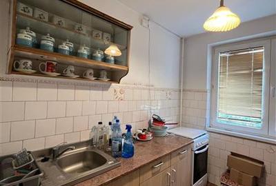 Apartament 2 camere , decomandat | Etaj 3/10 | Colentina - 4