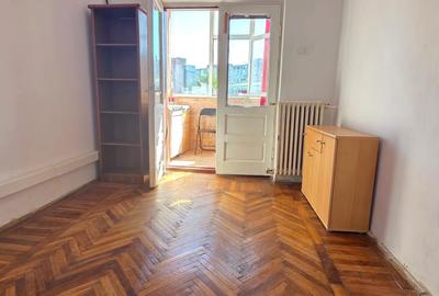 CASA DE CULTURA - SPITAL GARSONIERA CU BALCON ETAJ 2 PRET 42.900 EURO - 4