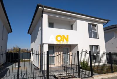 Casă individuală cu 4 camere în Micești