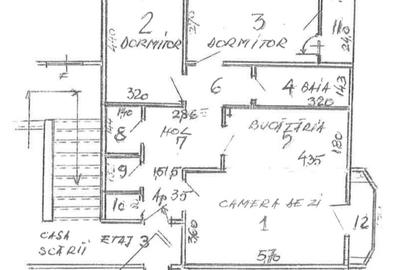 3 camere de vânzare str. Opanez sect. - 7