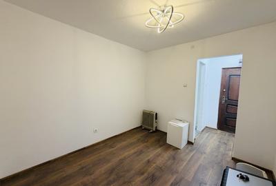 Garsonieră nedecomandată în Fratelia