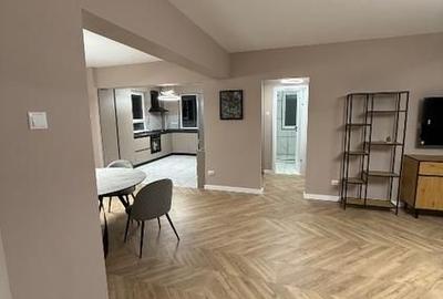 Apartament cu 2 camere decomandat în Aviației