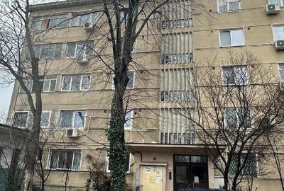 CALEA GIULESTI, Apartament cu 3 camere semidecomandat - 60 mp - parter - 2