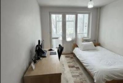 Apartament 3 Camere,Piata Trapezului,et.2/4,Amenajat,loc parcare,Liber - 2