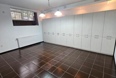 Spatiu pretabil birouri zona Ultracentrala / loc de parcare !! - 1