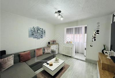 Ap renovat, etaj 2/4, 48 mp utili, balcon, pivnita - V. Aaron - 3