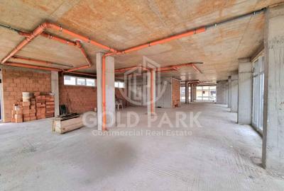 Spatiu Comercial - Zona Floresti - 80 mp - Bloc Nou  - VITRINA MARE - 10