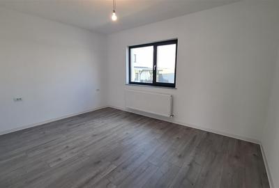 Casa Miroslava,Teren 451 mp,S.u.118 mp,4 camere,2 bai,0% Comision - 15