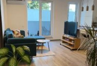 Apartament cu 2 camere semidecomandat, mobilat în Tineretului