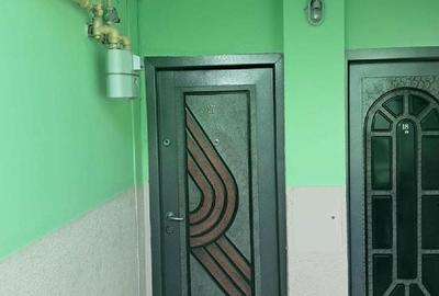 Feldioara - strada Brazilor, Apartament cu 2 camere decomandat - 52 mp - 5
