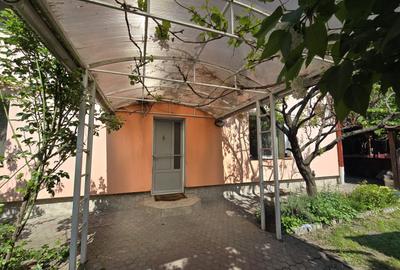 Casă cu grădină in zonă centrală - 5