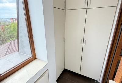 Inchiriere 2 camere zona Tătărași - 1