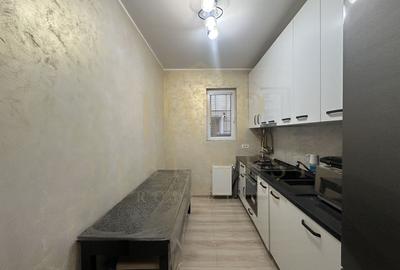 Apartament cu 2 camere, decomandat, curte, Giroc - 1