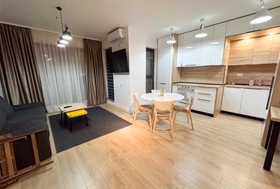 Apartament cu 2 camere semidecomandat, mobilat în Pipera