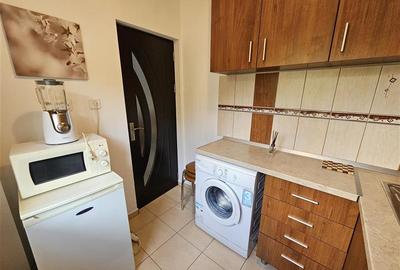 Garsoniera renovata in zona linistita Racadau - 7