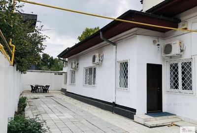 Casă individuală cu 5 camere în Vatra Luminoasă