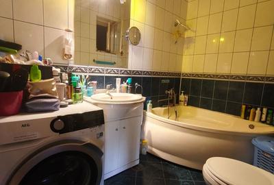Apartament cu 3 camere, et1 , 90 mp la casă zona Centrala - 7