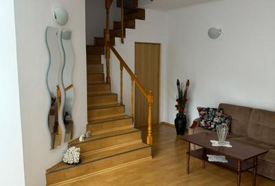 Vila individuala, P+M,  noua camere, 209 MP, Curte 170 MP, zona Garii-Constanta - 6