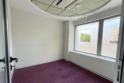 Spațiu comercial de închiriat,  zona Centru - 1