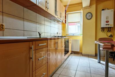 Apartament Decomandat – Etaj 1, Zona Turnișor - 1
