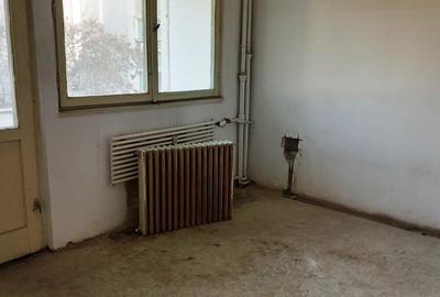 Cismigiu(Sala Palatului),3 camere ,etaj 2,liber - 4