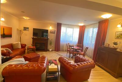 Se vinde URGENT Vila 6 camere Otopeni zona 23 August - 26