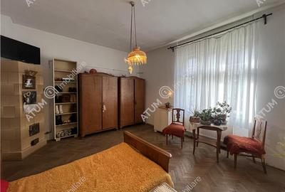 Casa individuala cu 4 camere si teren 900 mp zona Calea Poplacii - 17