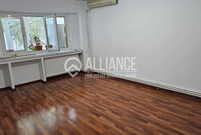 Apartament cu 3 camere decomandat în Ultracentral