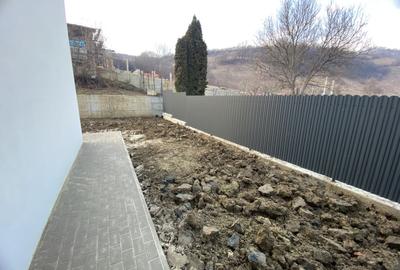 Duplex de vanzare, 195 mp utli, Garaj , zona Tauti - 17
