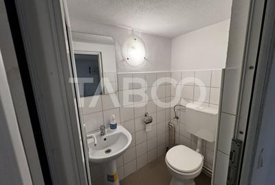Spatiu comercial 4 camere 84 mpu doua intrari la strada Orasul de Jos - 7