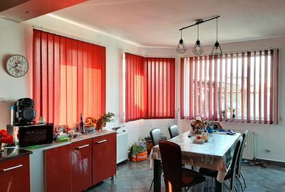 Casă individuală cu 5 camere și piscină |Săcălaz| - 4