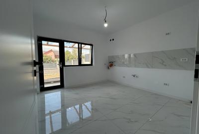 Locuință cu 4 camere/2 băi, 115 MPU, arhitectură modernă - 9