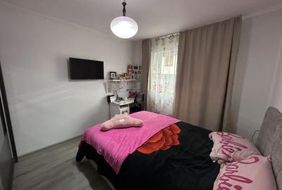 Casă de vânzare, 4 camere, 2 bai - 128 mp utili + 18 mp terasa - Zona Lidl - 8