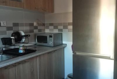 Închiriez apartament cu o cam - 6