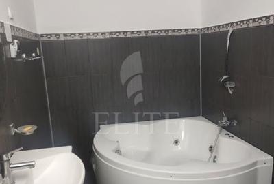 Casa / Casa 4 camere în zona CRISAN - 10