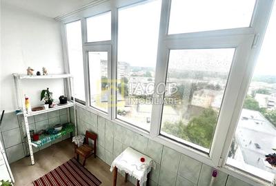 3 camere decomandate, str. Alecu Russo - 4
