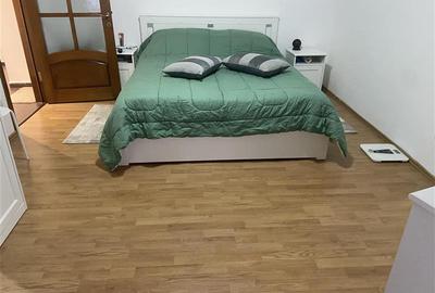 Garsoniera , zona Cartier Sud , parter , decomandata , 40mp , imbunatatita , mob - 1