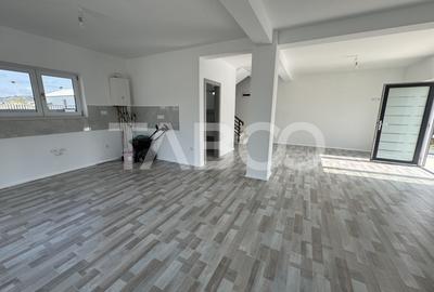 Casă individuală cu 4 camere în Cristian