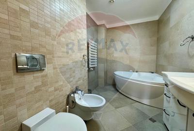 Apartament de Lux 3 Camere de Închiriat – Bellevue Residence, Brașov - 10
