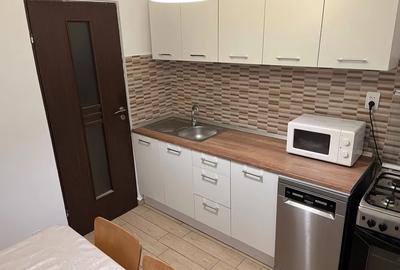 Apartament 2 camere zona Crângași Bloc Reabilitat cu Centrala si loc de Parcare - 3