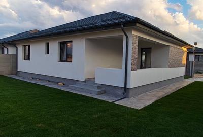 FARA COMISION in Bacu casa 4 camere 2 bai placa beton la pod incalz pardoseala - 10