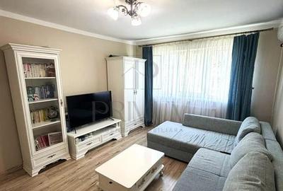 Apartament cu 3 camere semidecomandat în Dacia
