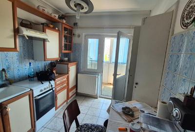 PROPRIETAR – De Vânzare: Apartament 3 Camere, Ultracentral Giurgiu (Etaj 5/8, Te - 8