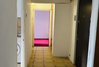 Apartament de vanzare, 2 camere, decomandat, etaj intermediar - 4