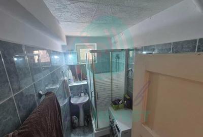 2 camere in BLOC RUSESC - 9