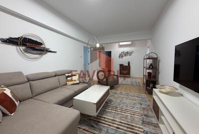 Apartament cu 4 camere decomandat, mobilat în Central